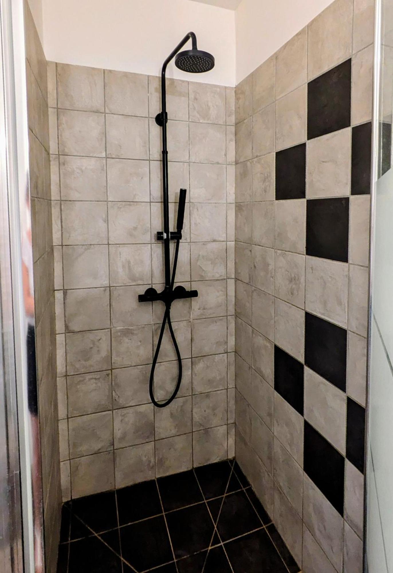 Apartamento Parenthese Au Jardin Du Roy Nérac Habitación foto